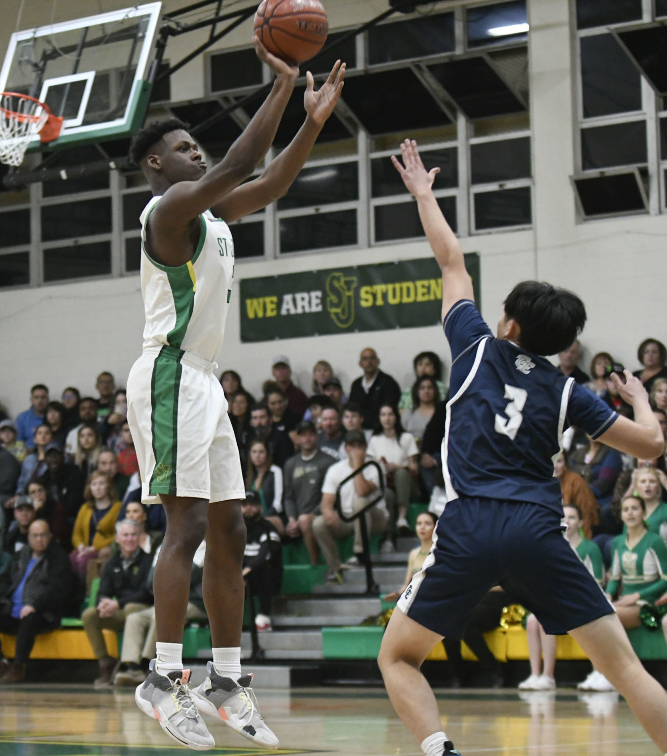 022520 Clovis East SJ basketball 12.jpg